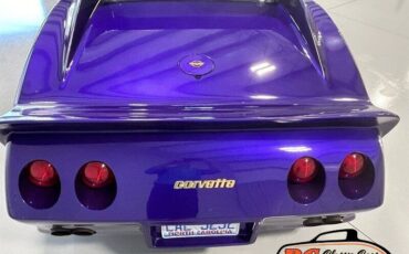 Chevrolet-Corvette-custom-coupe-1977-purple-72205-14