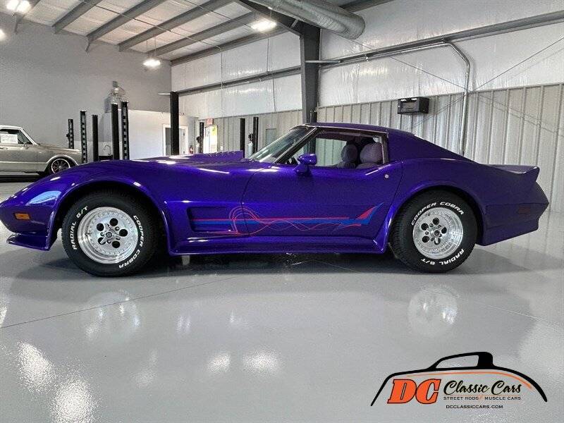 Chevrolet-Corvette-custom-coupe-1977-purple-72205-2