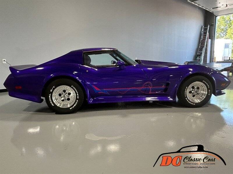 Chevrolet-Corvette-custom-coupe-1977-purple-72205-6