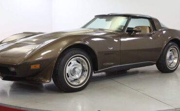 Chevrolet-Corvette-l82-1979-brown-149369