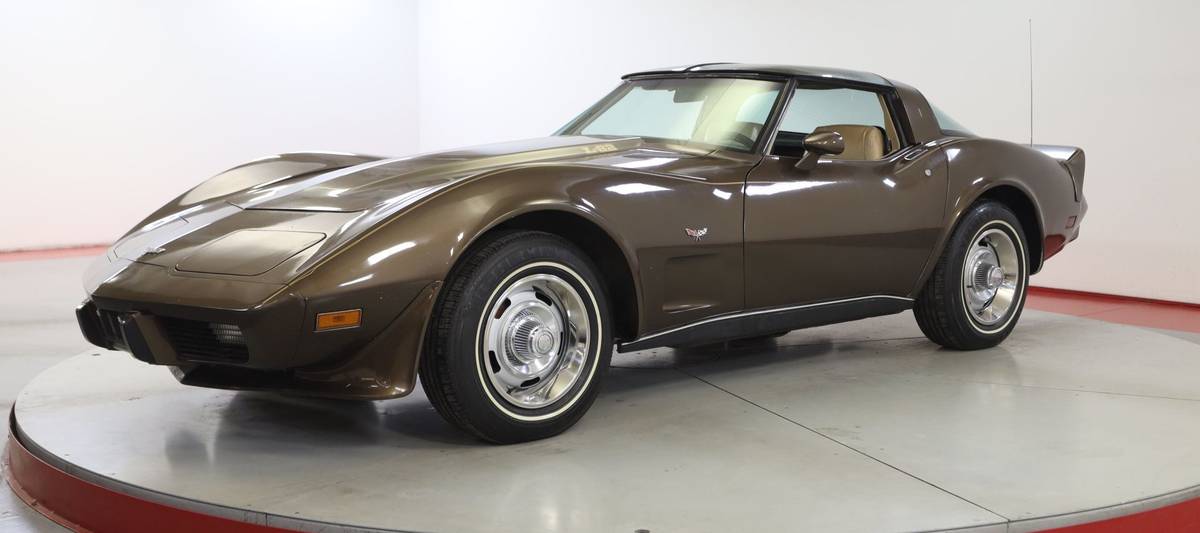 Chevrolet-Corvette-l82-1979-brown-149369