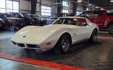 Chevrolet-Corvette-stingray-1974-white-85828-2