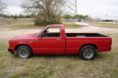 Chevrolet-Custom-Pickup-1989-Red-Red-194769-2