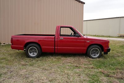 Chevrolet-Custom-Pickup-1989-Red-Red-194769-3