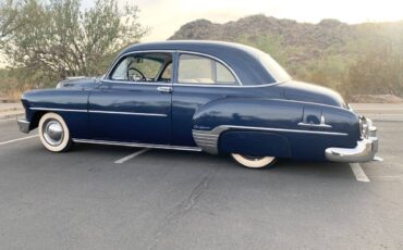 Chevrolet-Deluxe-1952-blue-307384