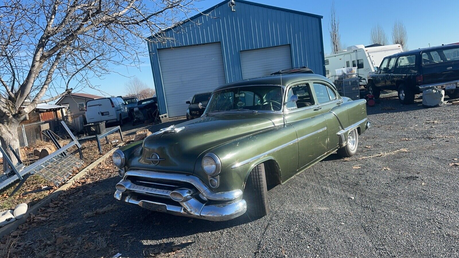 Chevrolet-Deluxe-88-Berline-1953-Green-86905-1