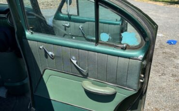 Chevrolet-Deluxe-88-Berline-1953-Green-86905-14