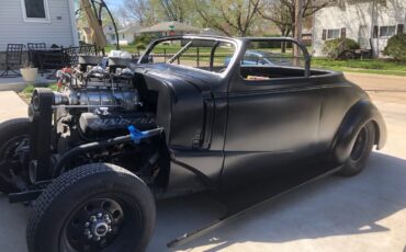 Chevrolet-Deluxe-Coupe-1938-Black-Black-1609-32