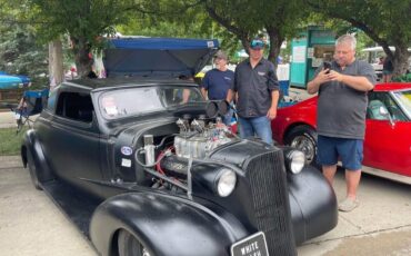 Chevrolet-Deluxe-Coupe-1938-Black-Black-1609-4