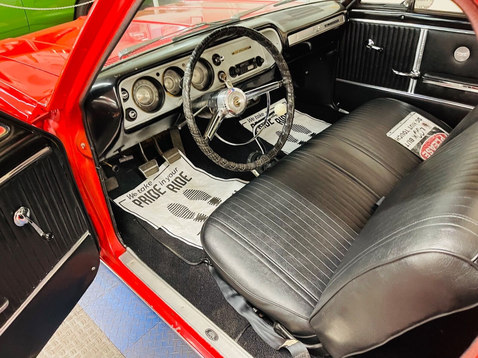 Chevrolet-El-Camino-1964-Red-Black-64485-19