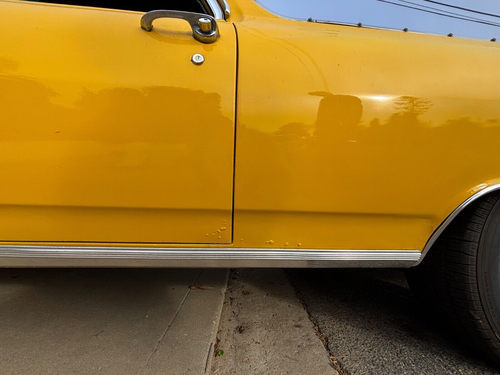 Chevrolet-El-Camino-1965-Yellow-Black-46201-10