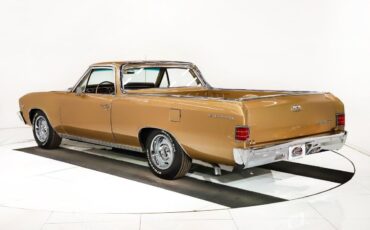 Chevrolet-El-Camino-1967-Gold-Gold-0-5