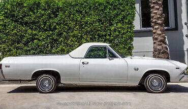 Chevrolet-El-Camino-1969-White-Other-Color-0-3