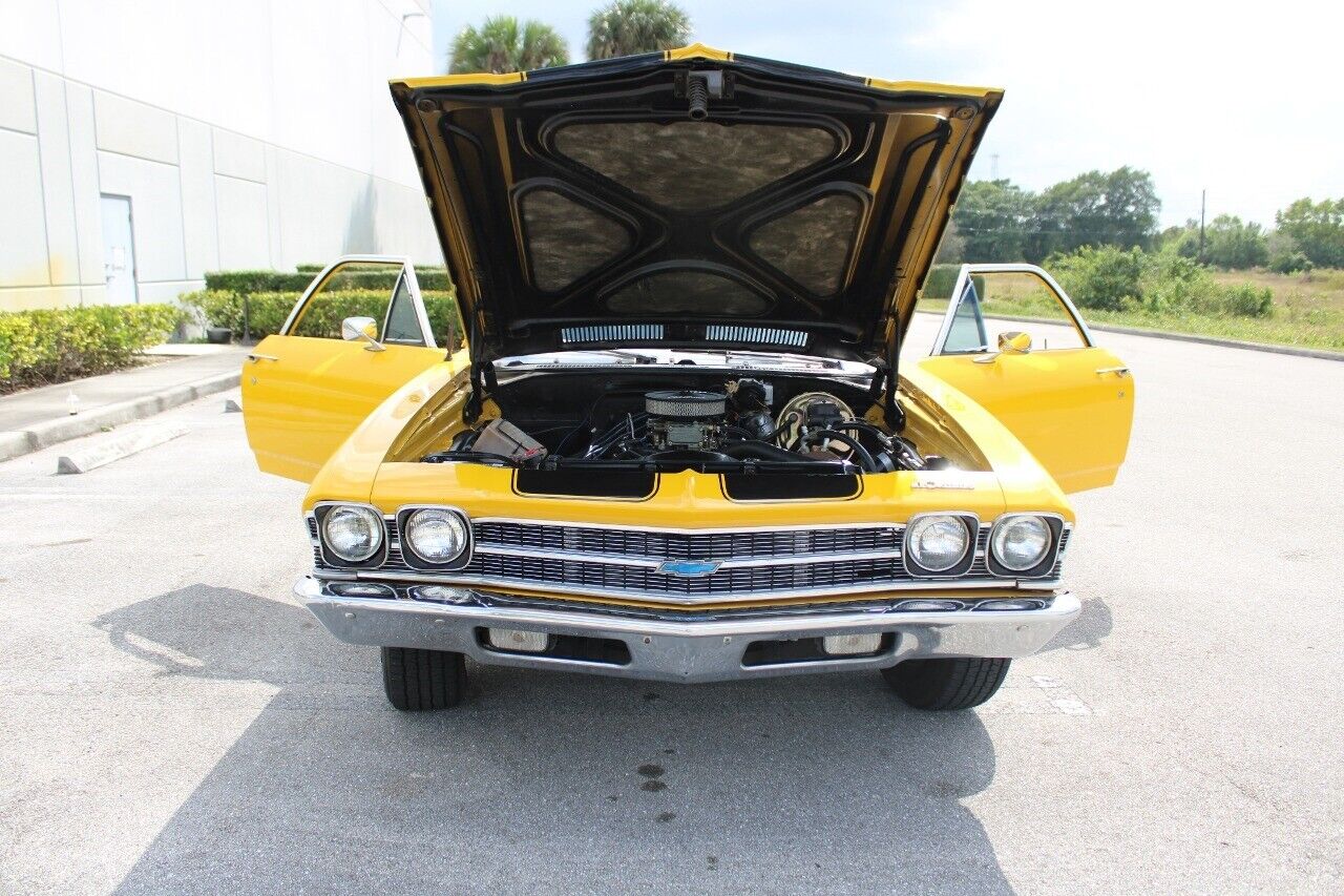 Chevrolet-El-Camino-1969-Yellow-Black-128542-10