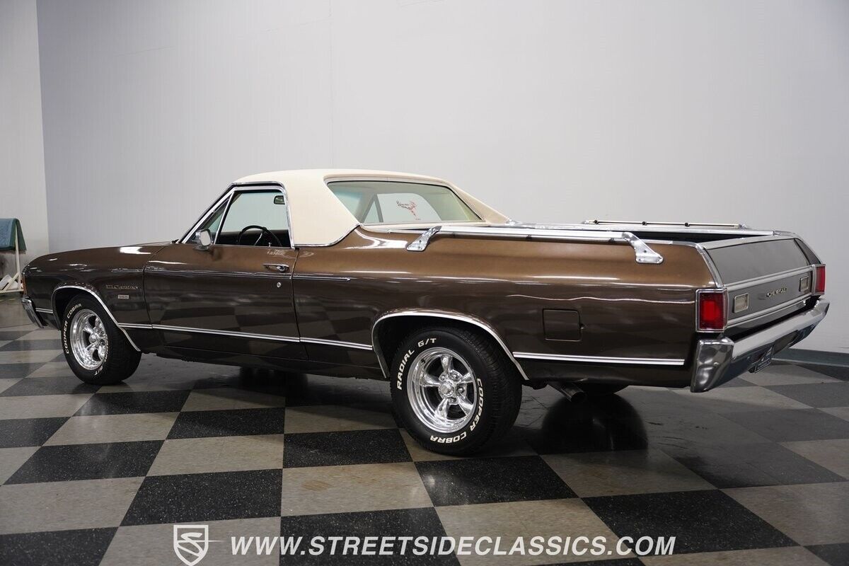 Chevrolet-El-Camino-1972-Midnight-Bronze-Brown-66805-10