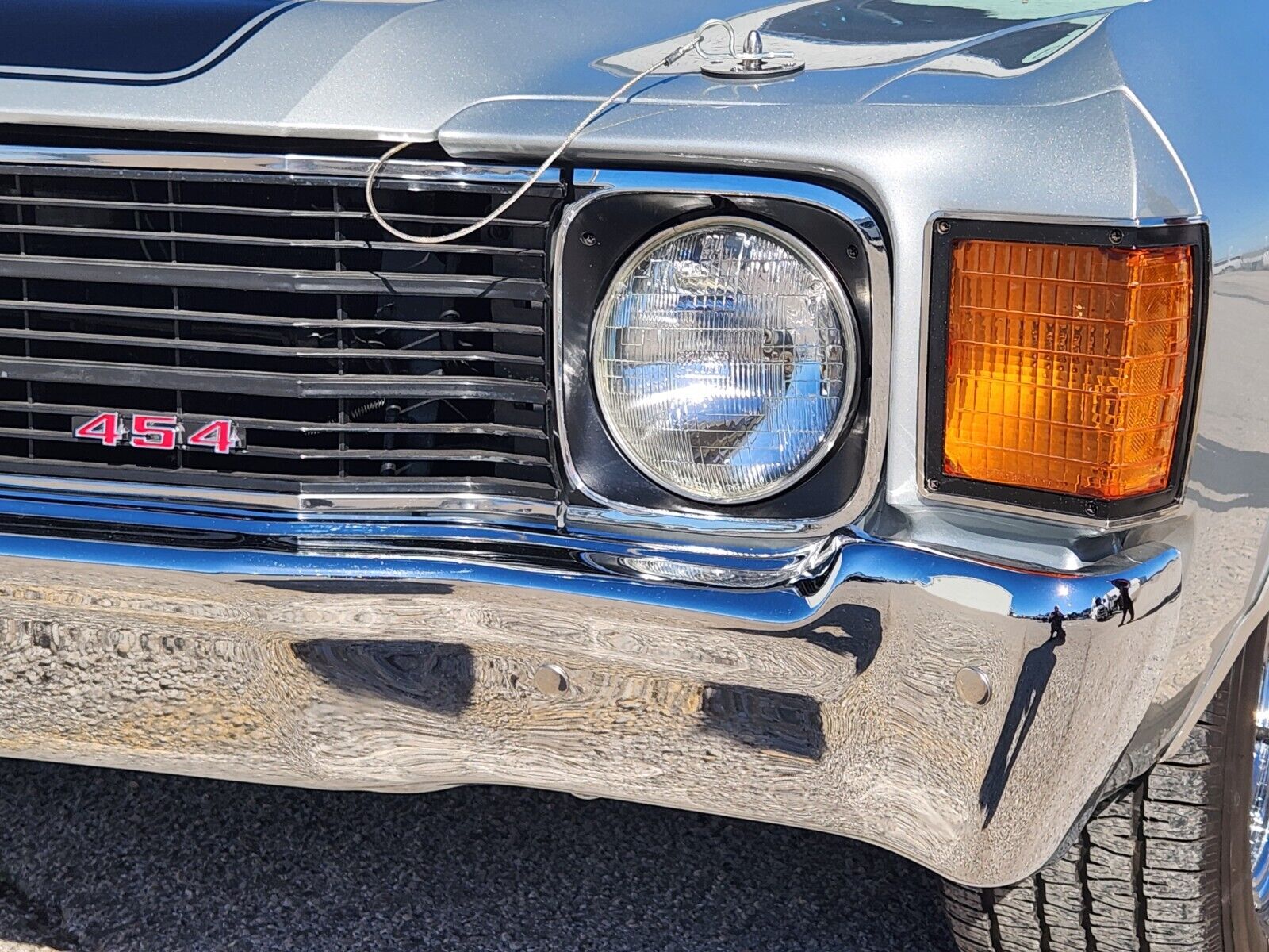 Chevrolet-El-Camino-1972-Silver-Red-85181-7