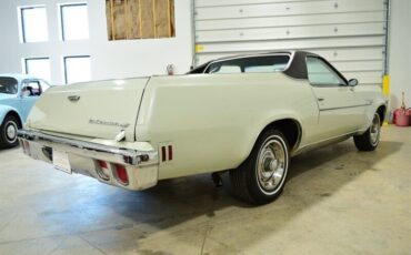 Chevrolet-El-Camino-1975-White-100446-3