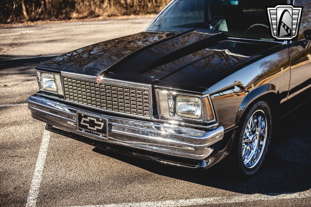 Chevrolet-El-Camino-1978-Black-BLK-114619-10