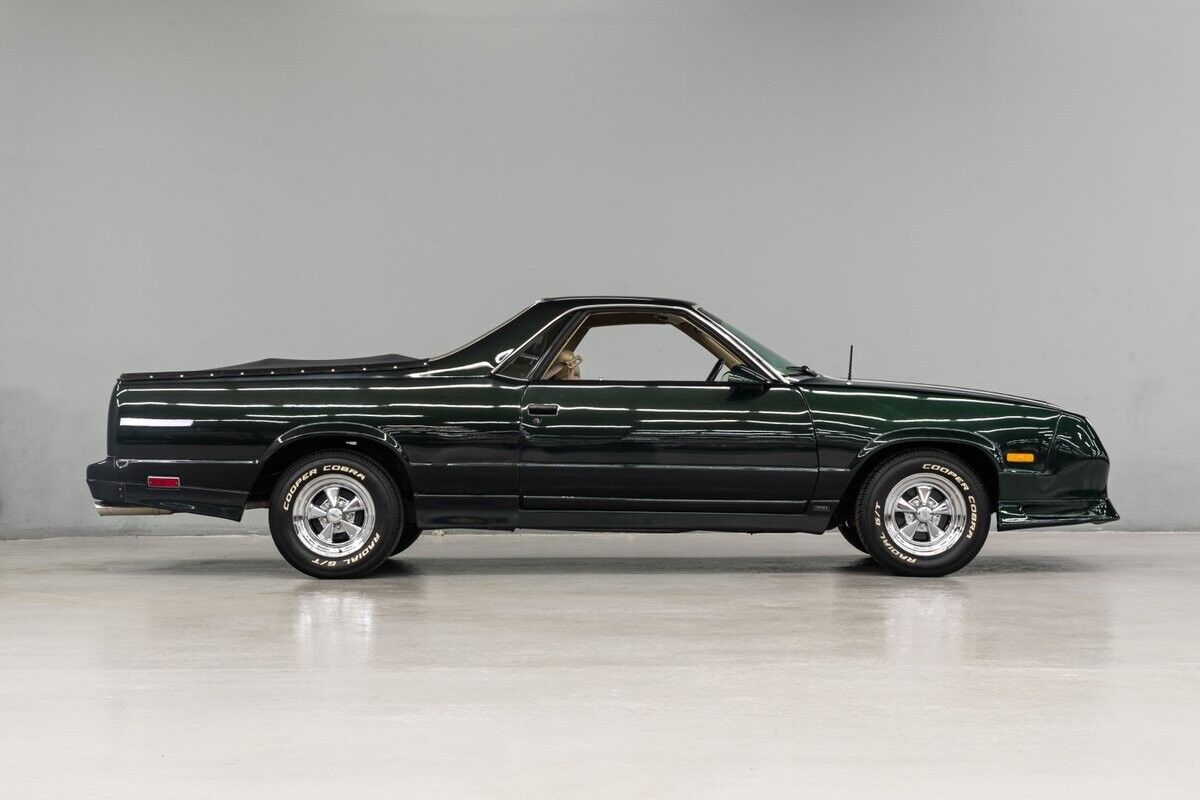 Chevrolet-El-Camino-Pickup-1979-Green-Tan-1159-7