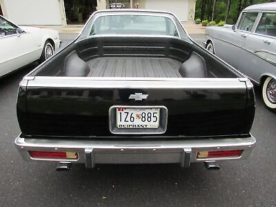 Chevrolet-El-Camino-Pickup-1984-Black-Gray-28444-3