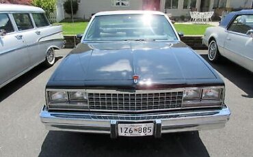 Chevrolet-El-Camino-Pickup-1984-Black-Gray-28444-6