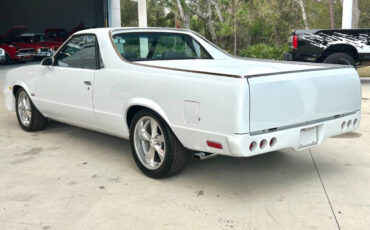 Chevrolet-El-Camino-Pickup-1987-White-Blue-132735-7