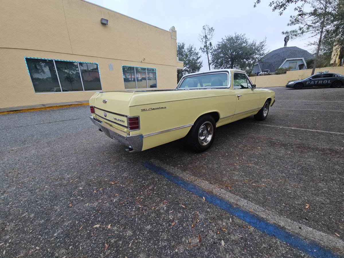 Chevrolet-El-camino-1967-149921-9