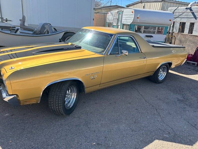 Chevrolet-El-camino-ss-396-1970-custom-34322-1