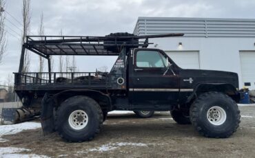 Chevrolet-Flatbed-diesel-1984-black-162905