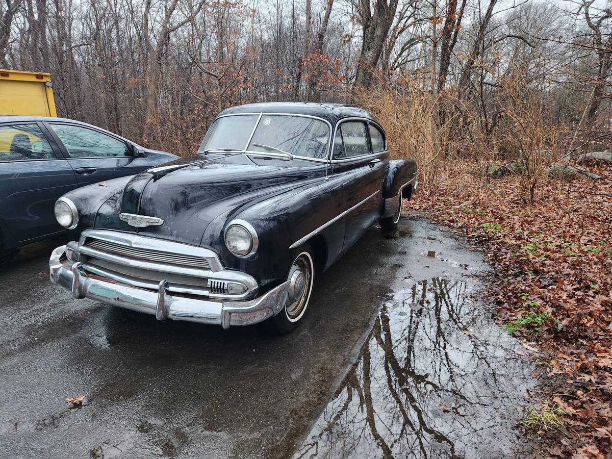 Chevrolet-Fleetline-1952-black-167371-1