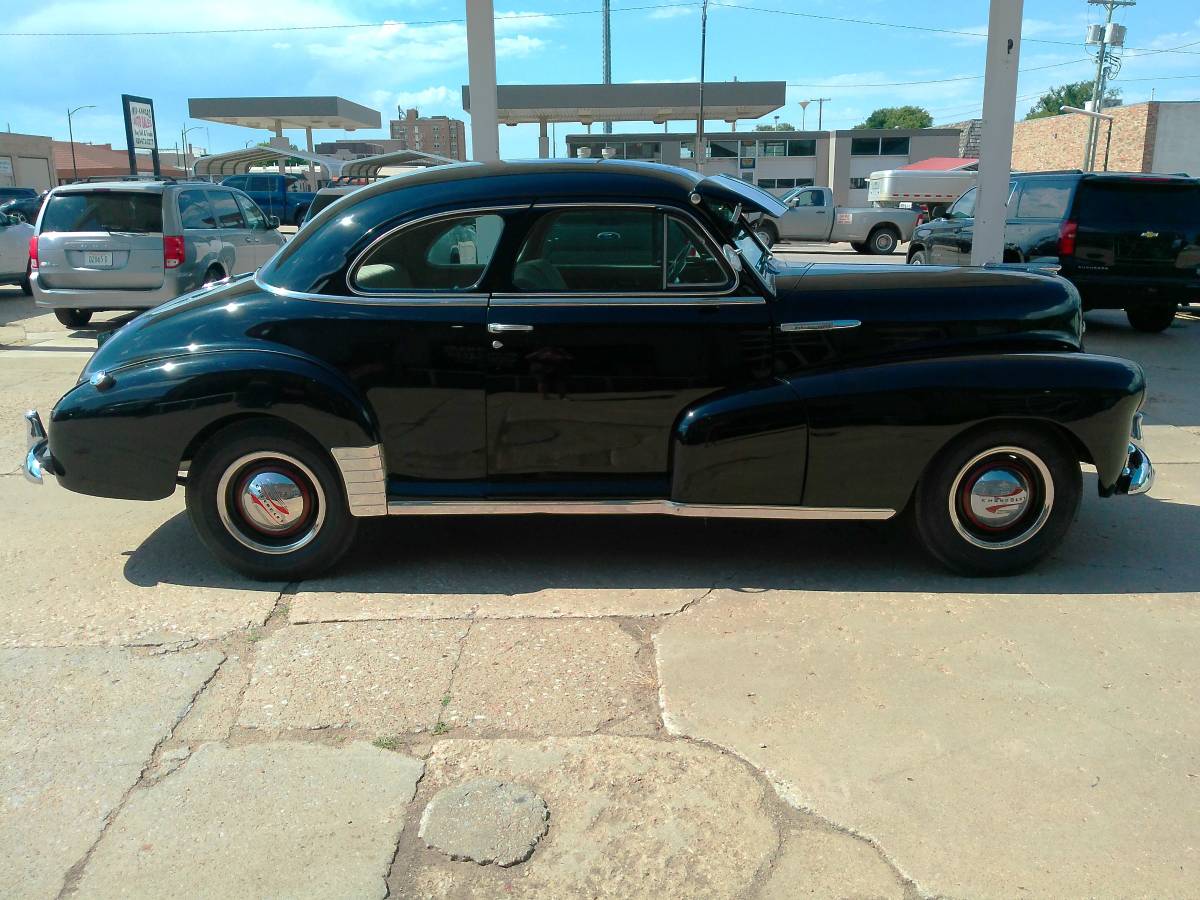 Chevrolet-Fleetmaster-coupe-1948-black-78124-3