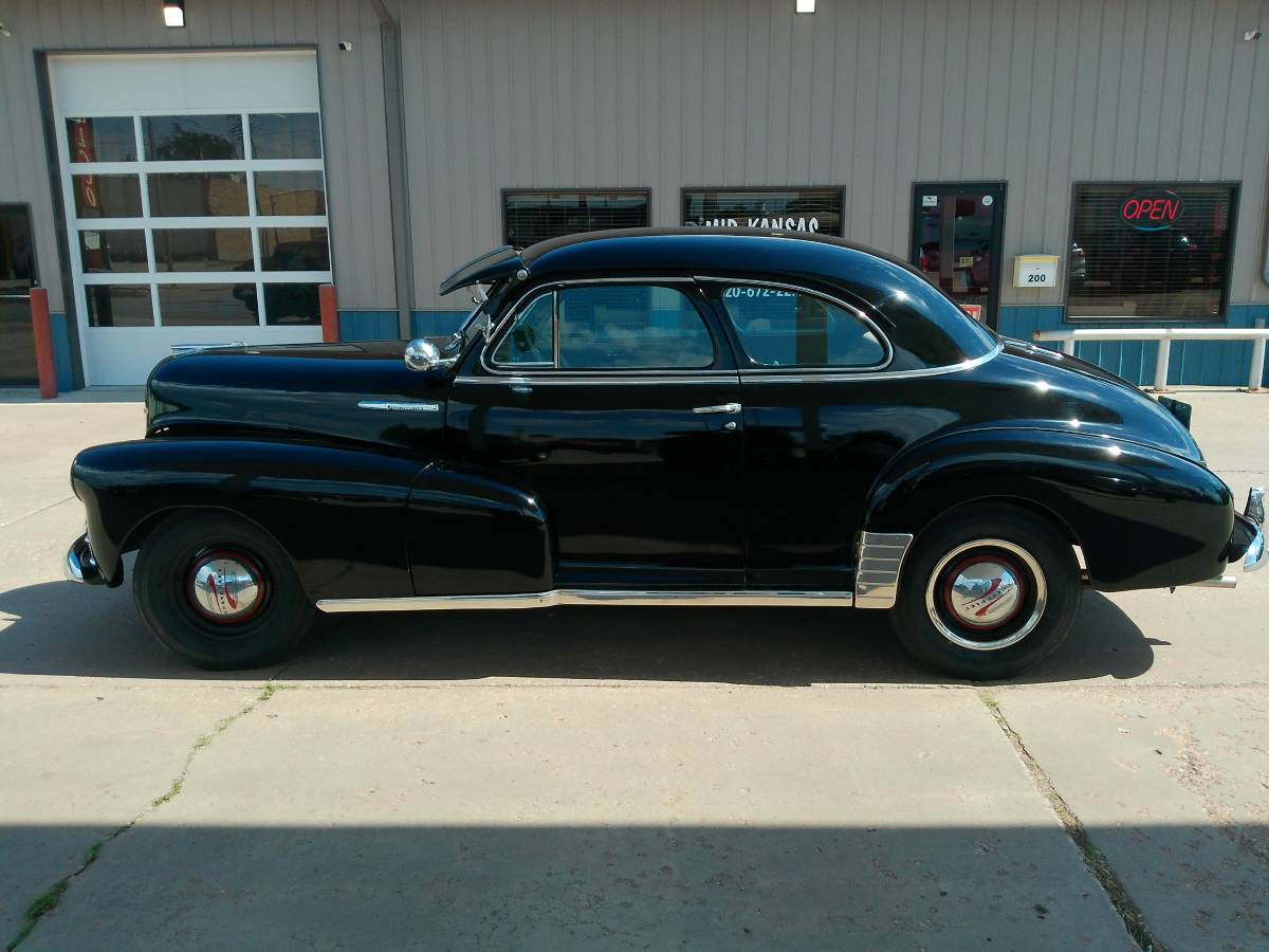 Chevrolet-Fleetmaster-coupe-1948-black-78124-7