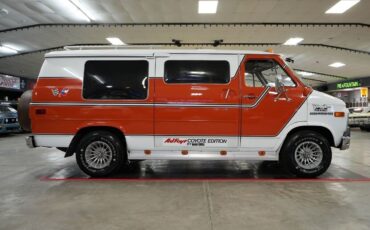 Chevrolet-G20-Good-Times-AJ-Foyt-Coyote-Edition-Van-1978-Orange-Orange-0-23