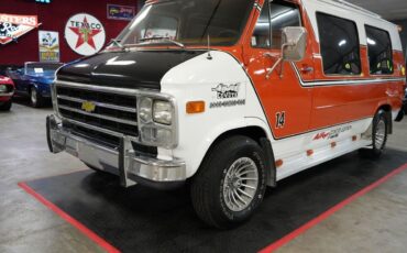 Chevrolet-G20-Good-Times-AJ-Foyt-Coyote-Edition-Van-1978-Orange-Orange-0-26