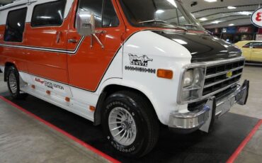 Chevrolet-G20-Good-Times-AJ-Foyt-Coyote-Edition-Van-1978-Orange-Orange-0-29