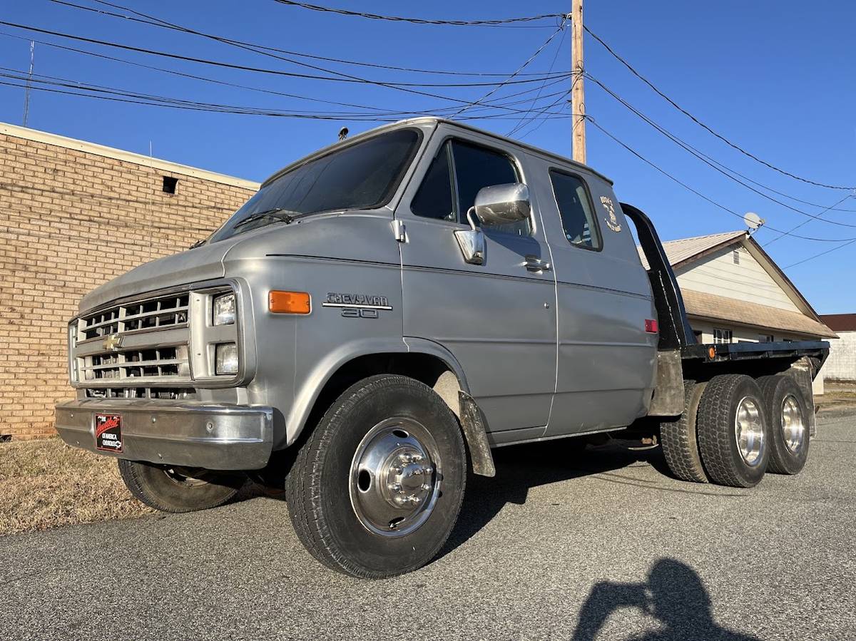 Chevrolet-G30-1987-17881-1