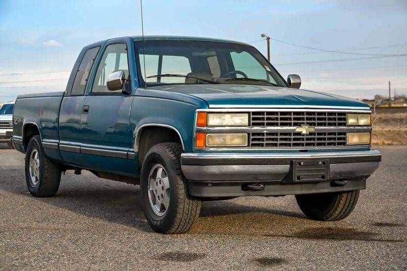 Chevrolet-Gmt-400-1993-317724-7