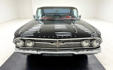 Chevrolet-Impala-1960-Black-Black-225260-7