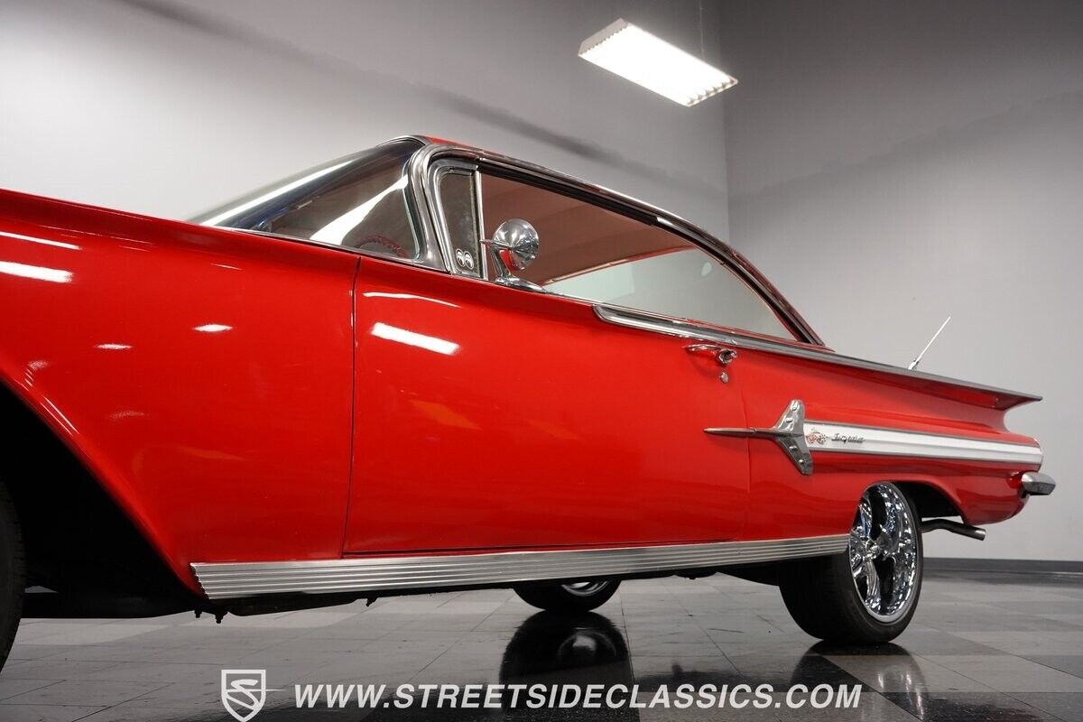 Chevrolet-Impala-1960-Red-Red-156692-22