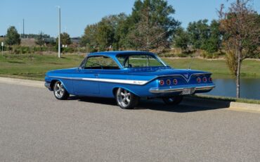 Chevrolet-Impala-1961-Blue-Black-99626-3