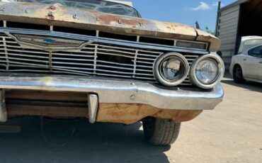 Chevrolet-Impala-1961-Gold-Tan-0-25