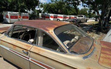 Chevrolet-Impala-1961-Gold-Tan-0-6