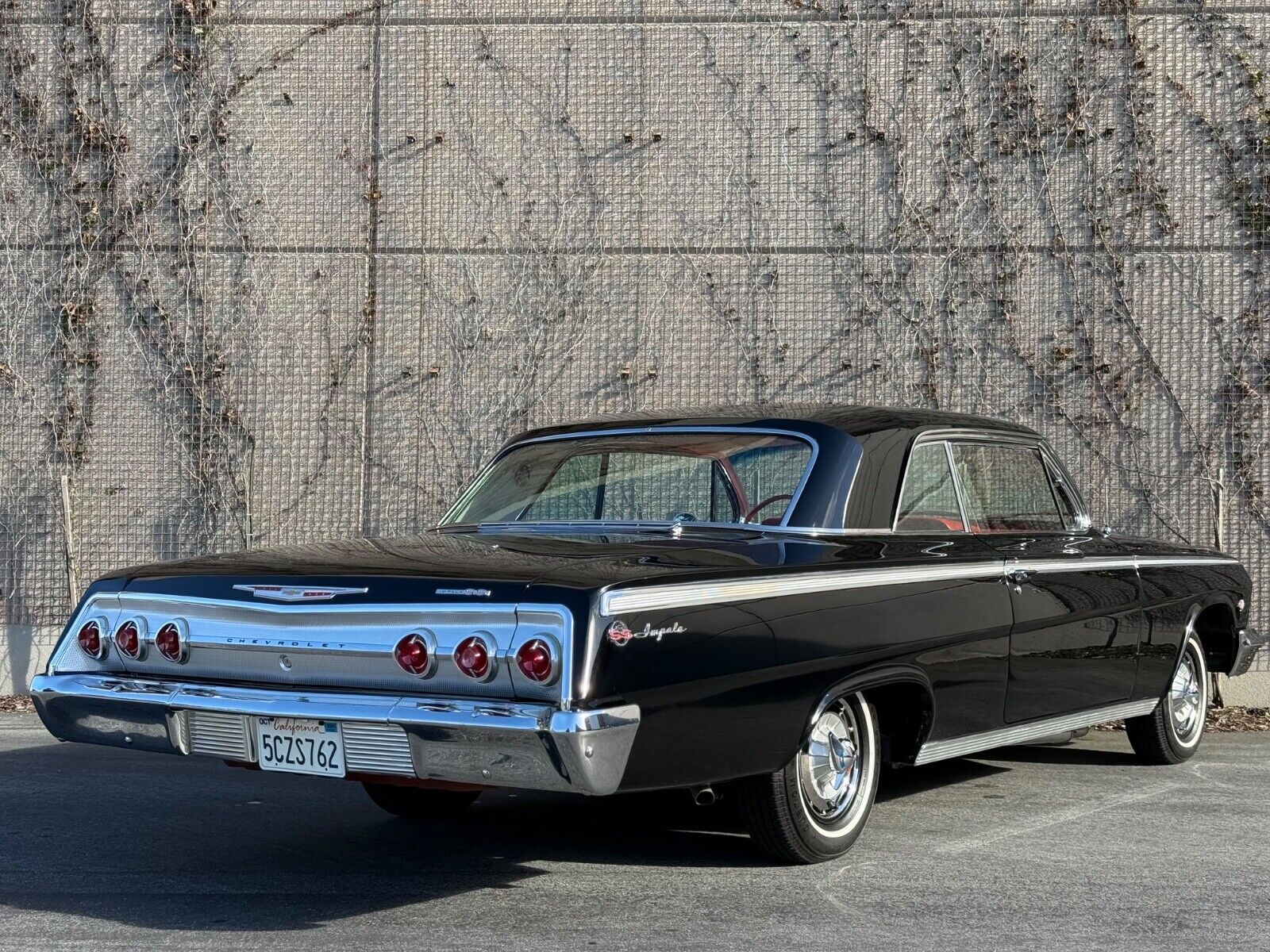 Chevrolet-Impala-1962-89587-4