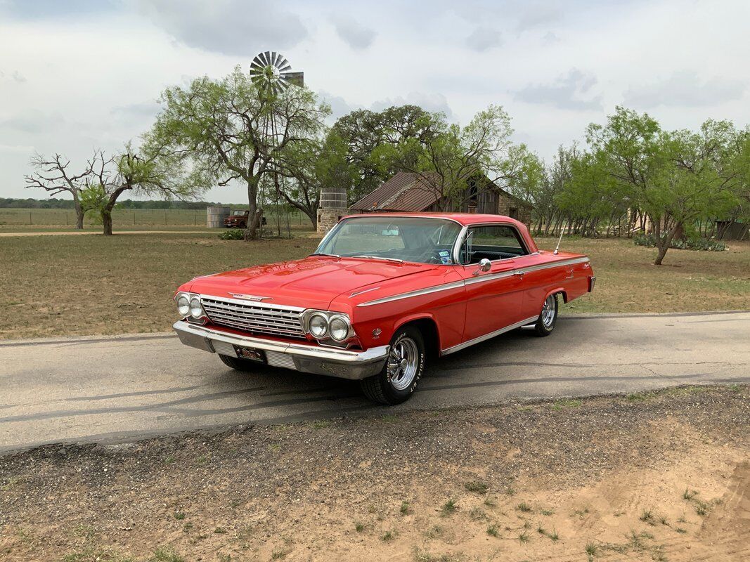 Chevrolet-Impala-1962-Red-Black-60539-10