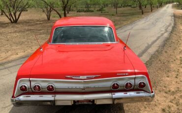 Chevrolet-Impala-1962-Red-Black-60539-4