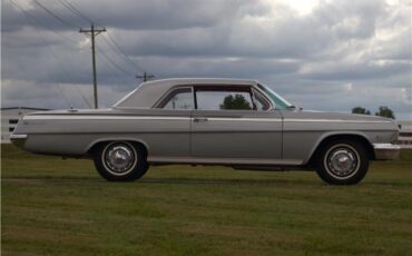 Chevrolet-Impala-1962-Silver-Red-65256-4