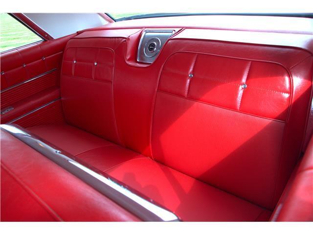 Chevrolet-Impala-1962-Silver-Red-65256-6