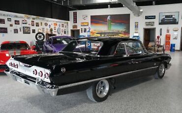 Chevrolet-Impala-1963-Black-Black-133576-3