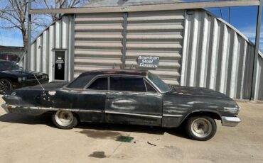 Chevrolet-Impala-1963-Black-Red-99999-6