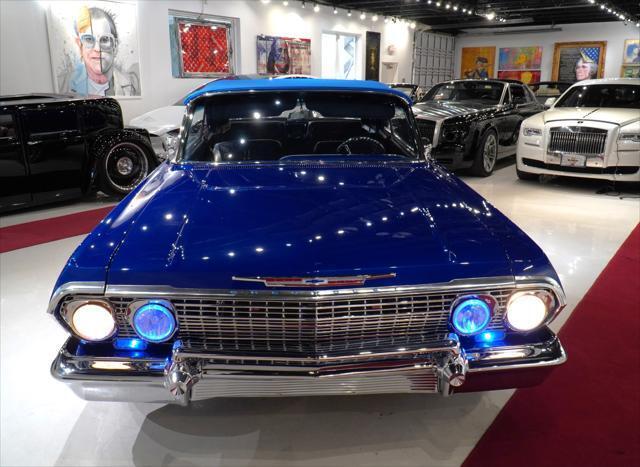 Chevrolet-Impala-1963-Blue-0-1